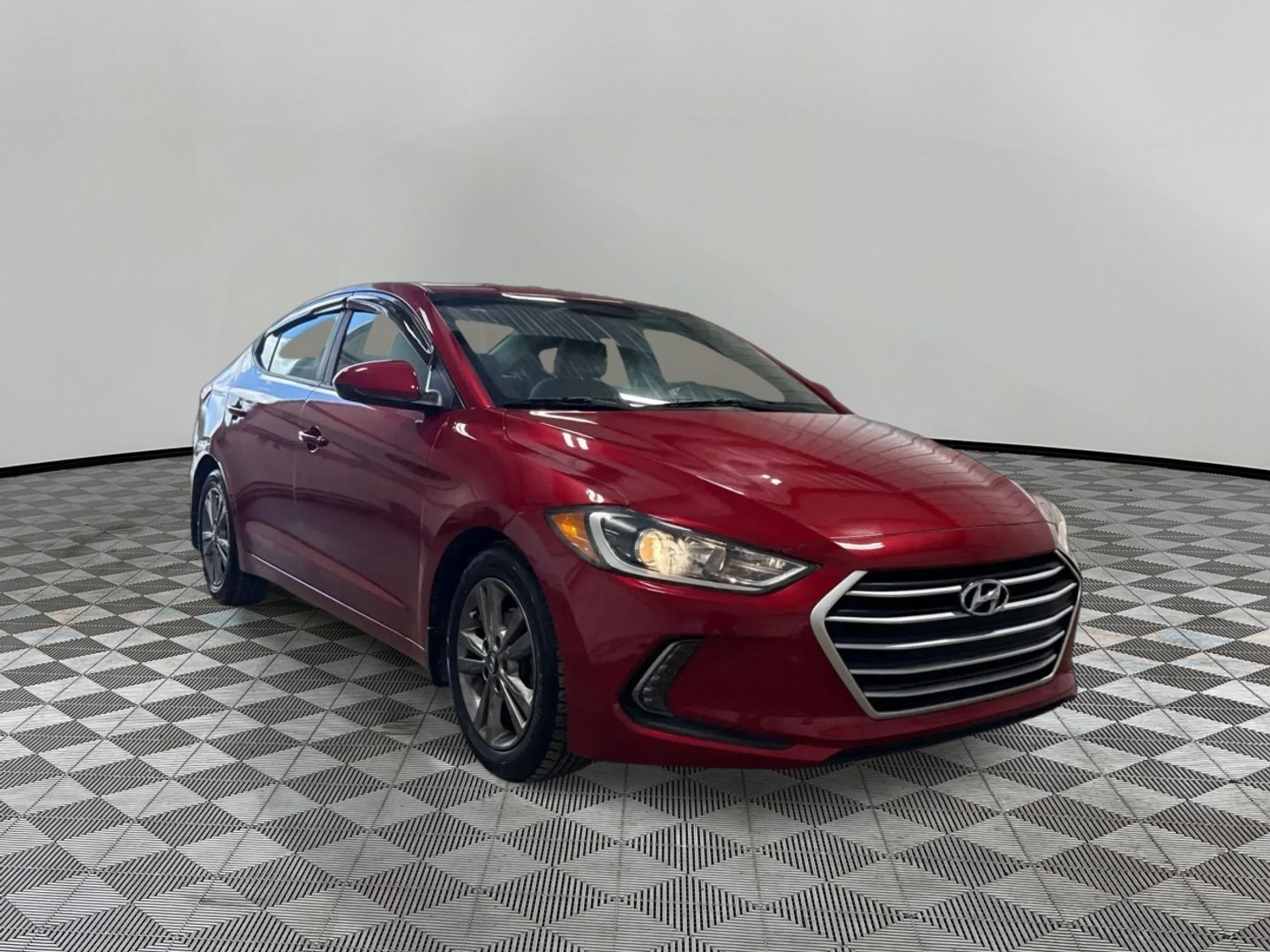 2018 HYUNDAI Elantra