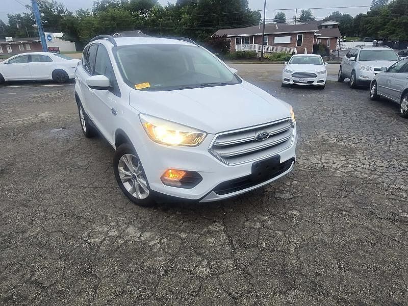 2018 FORD Escape