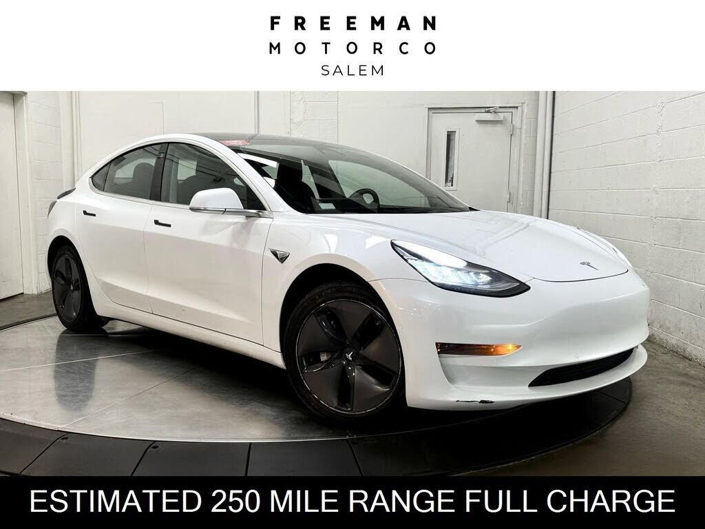 2020 TESLA Model 3