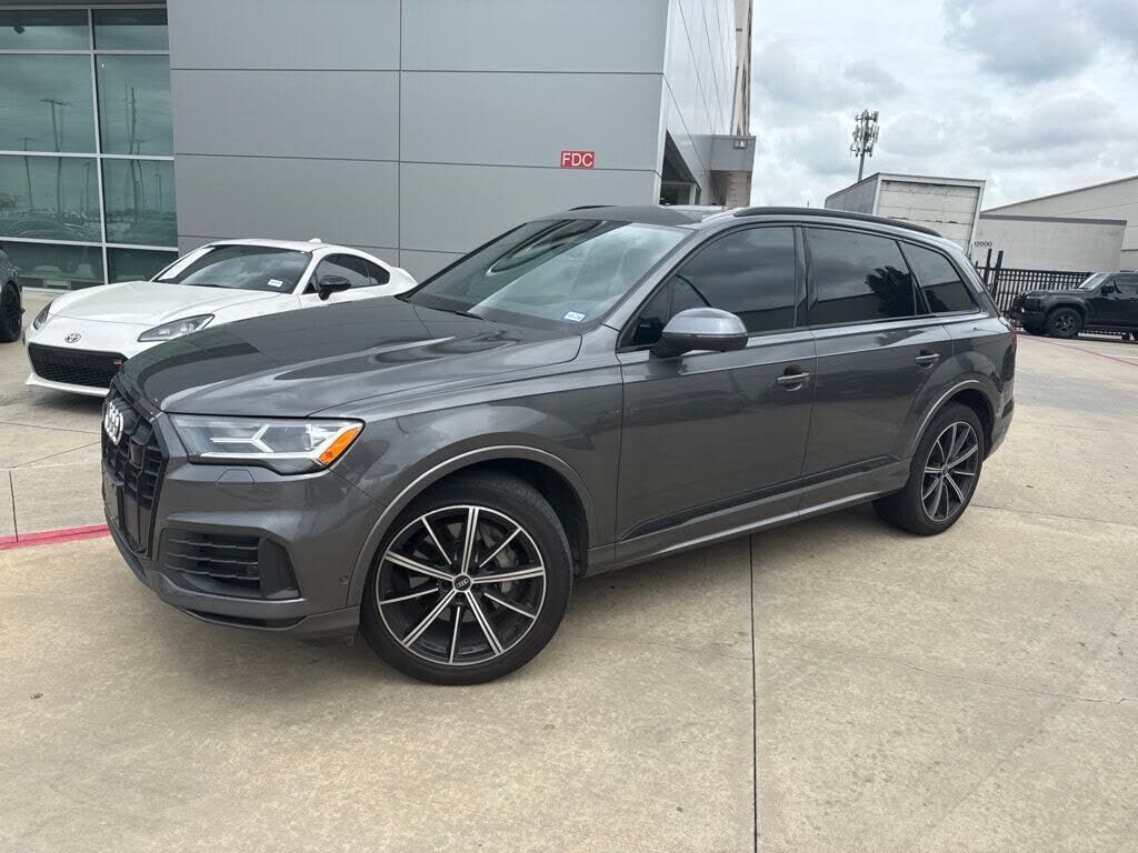2021 AUDI Q7