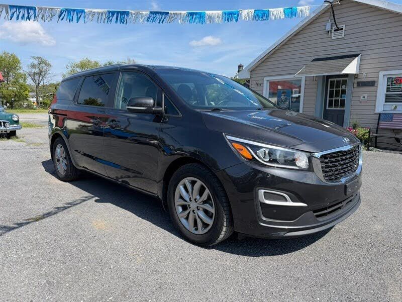 2021 KIA Sedona