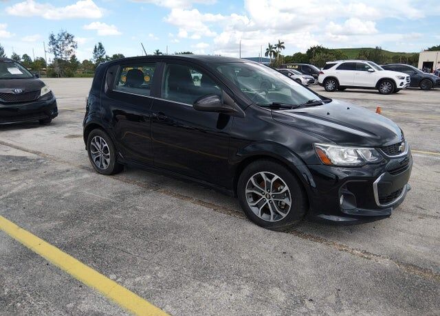2017 CHEVROLET Sonic