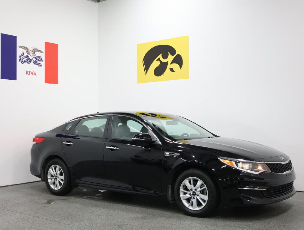 2017 KIA Optima