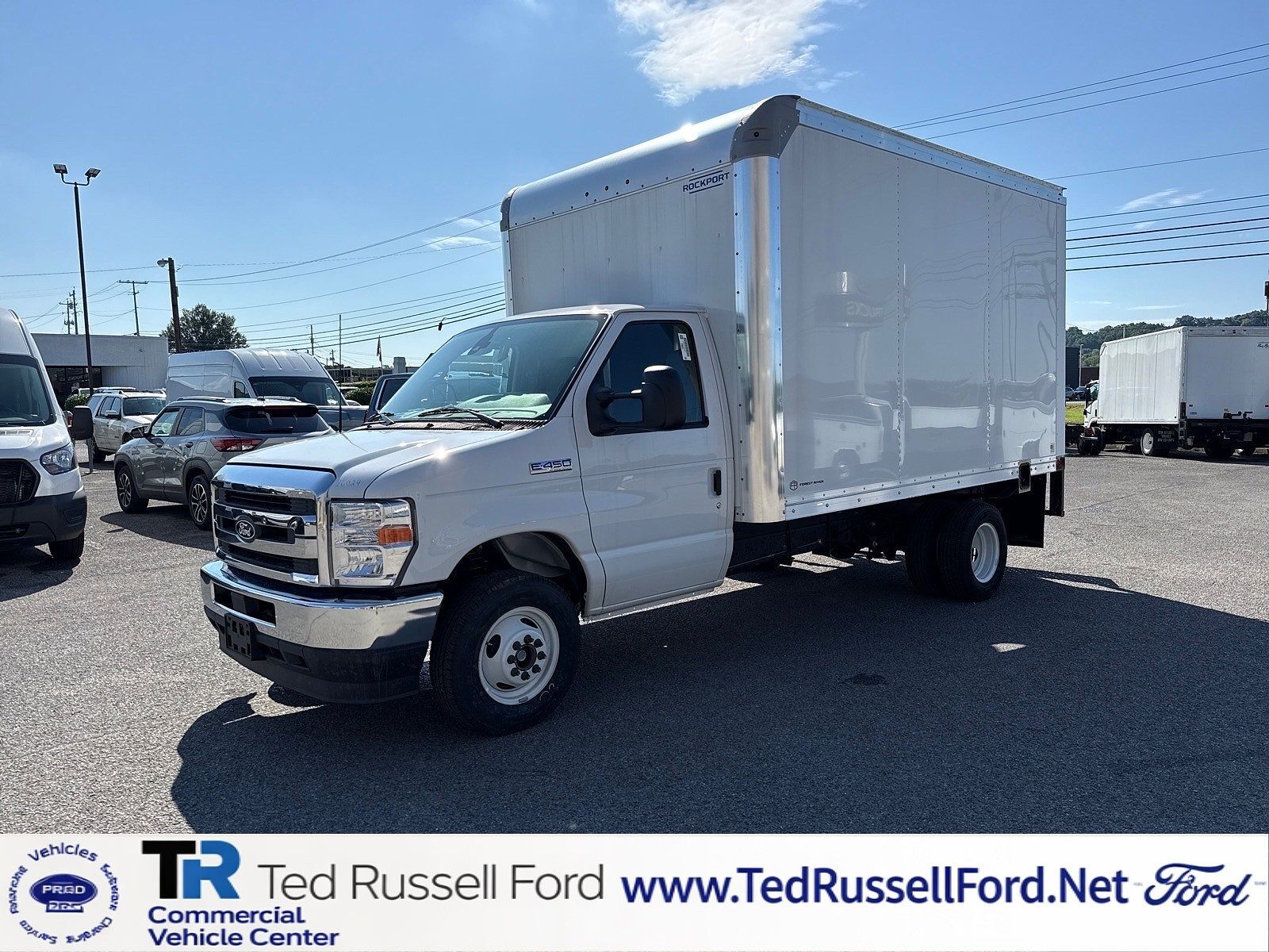2026 FORD E-450