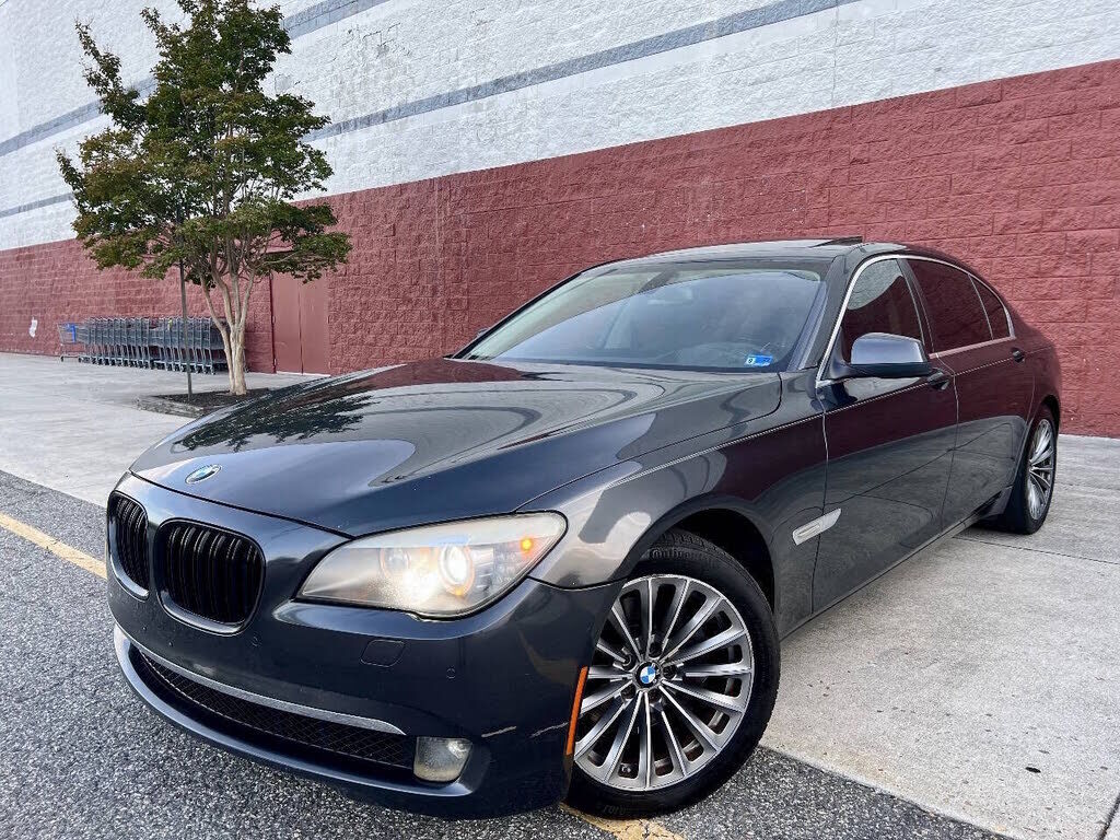 2011 BMW 7 Series