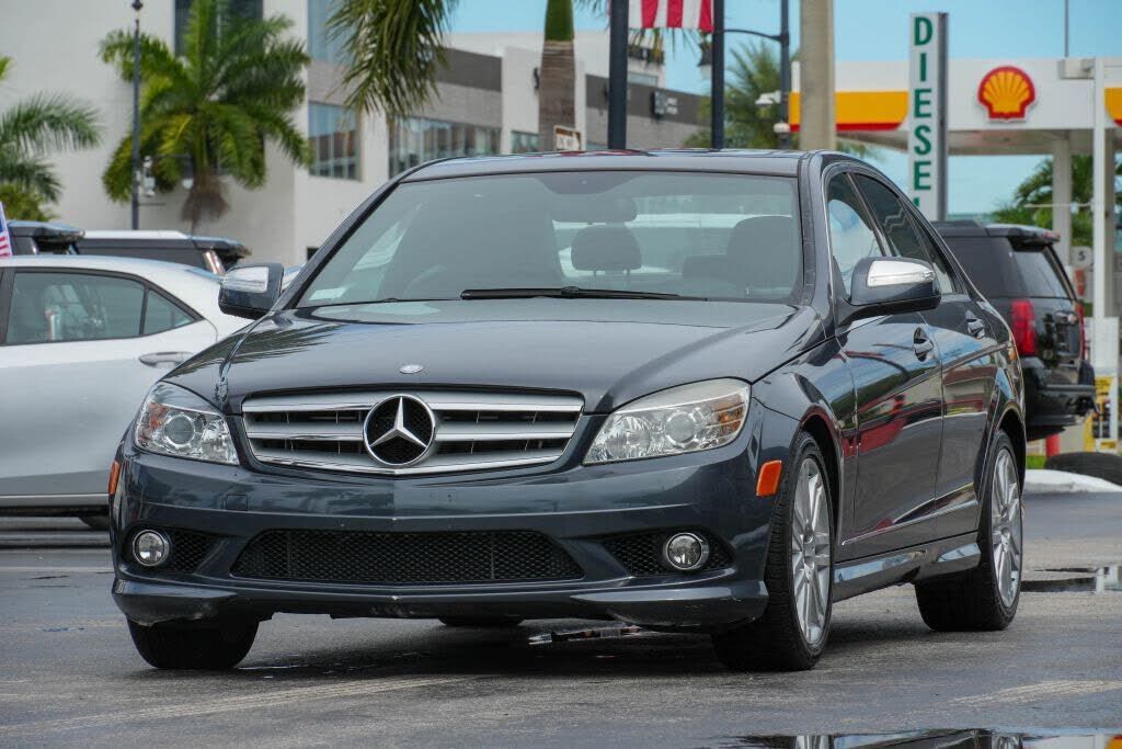 2009 MERCEDES-BENZ C-Class
