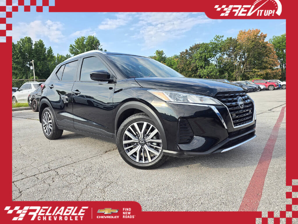 2023 NISSAN Kicks