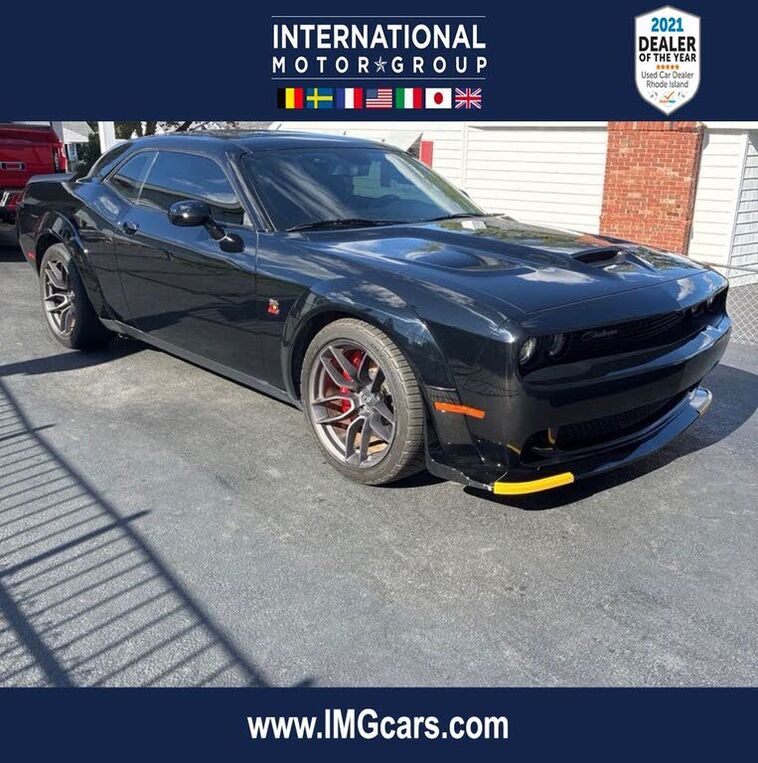 2020 DODGE Challenger