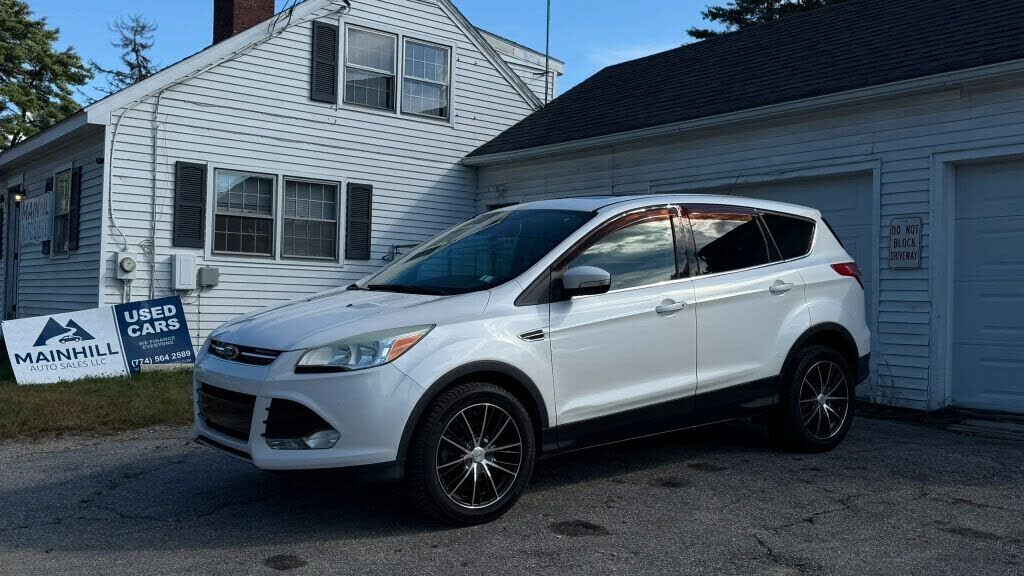 2013 FORD Escape