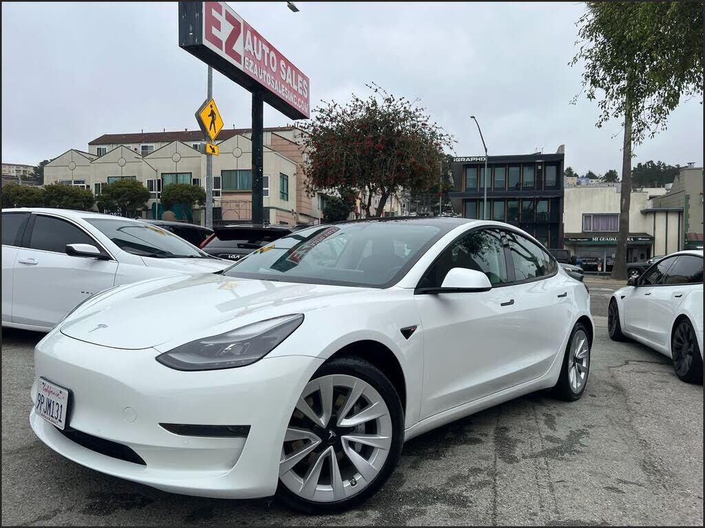 2021 TESLA Model 3