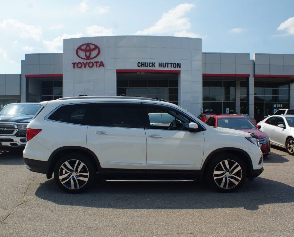 2017 HONDA Pilot