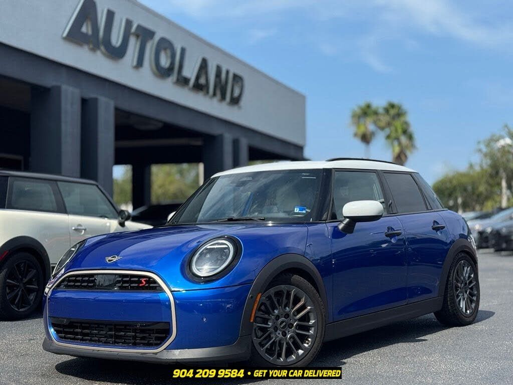 2025 MINI Hardtop