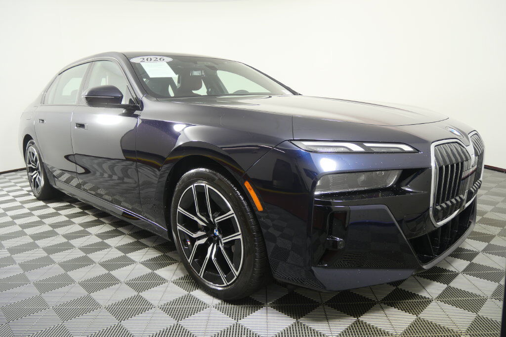 2026 BMW 740i