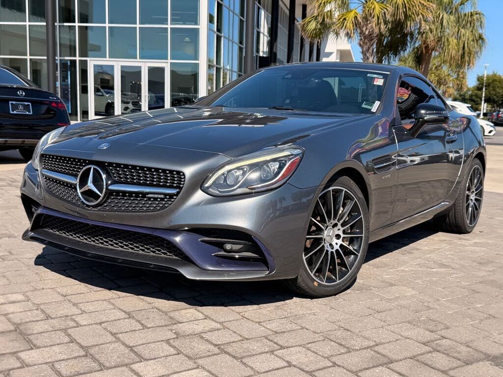 2017 MERCEDES-BENZ SLC-Class