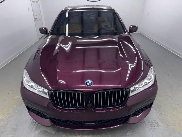 2018 BMW 750i