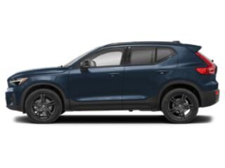 2026 VOLVO XC40