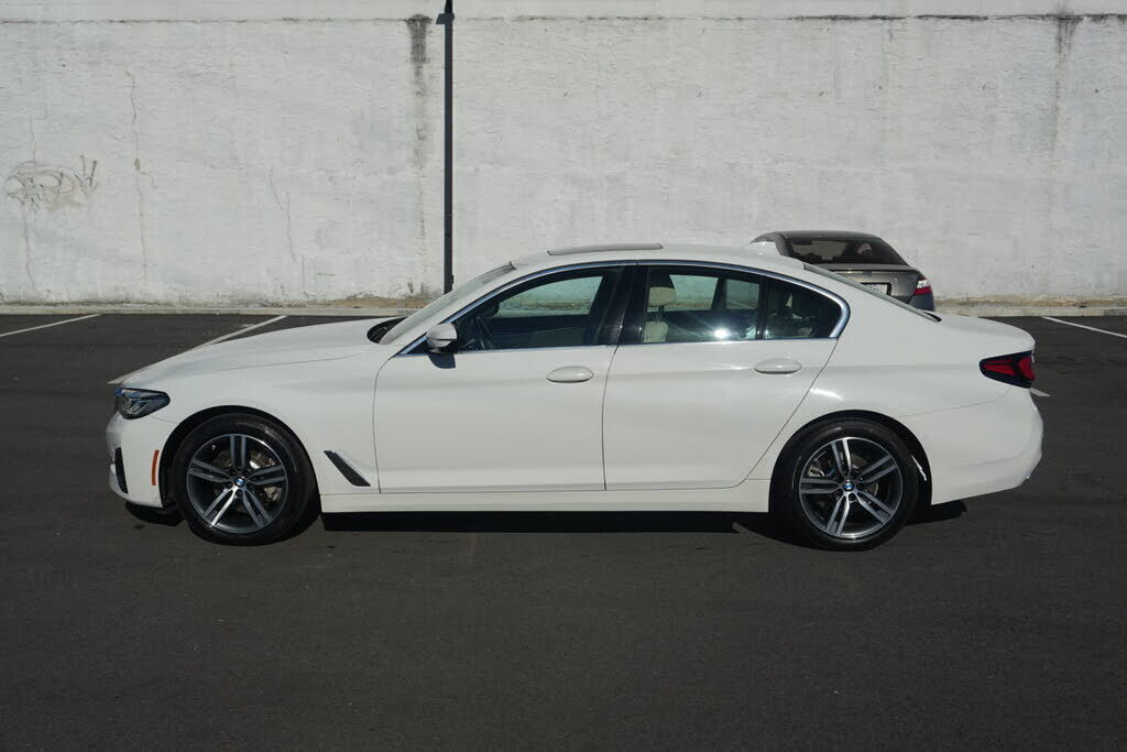 2023 BMW 530i