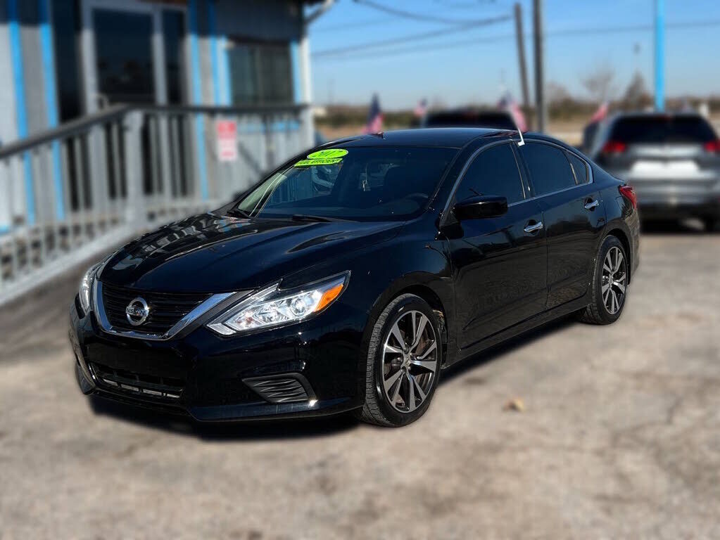 2017 NISSAN Altima