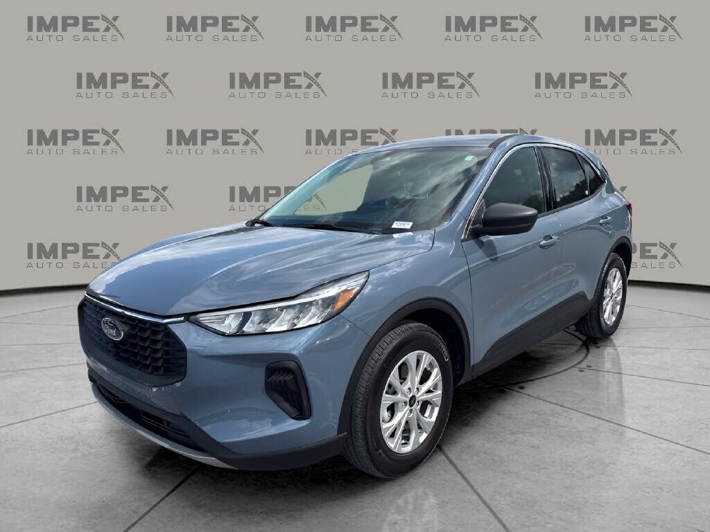 2024 FORD Escape