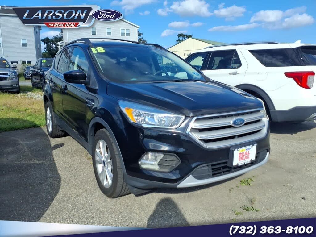 2018 FORD Escape