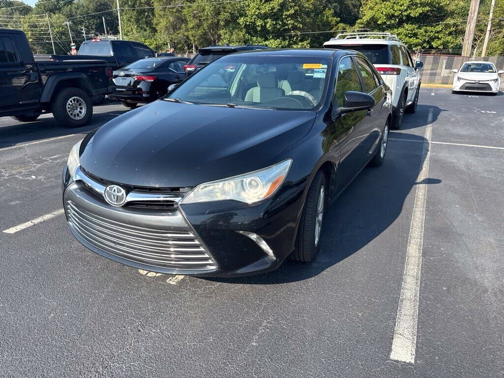 2017 TOYOTA Camry