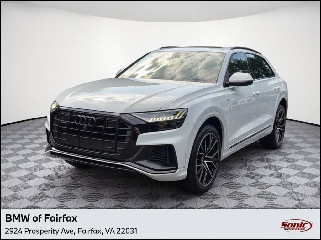 2021 AUDI Q8