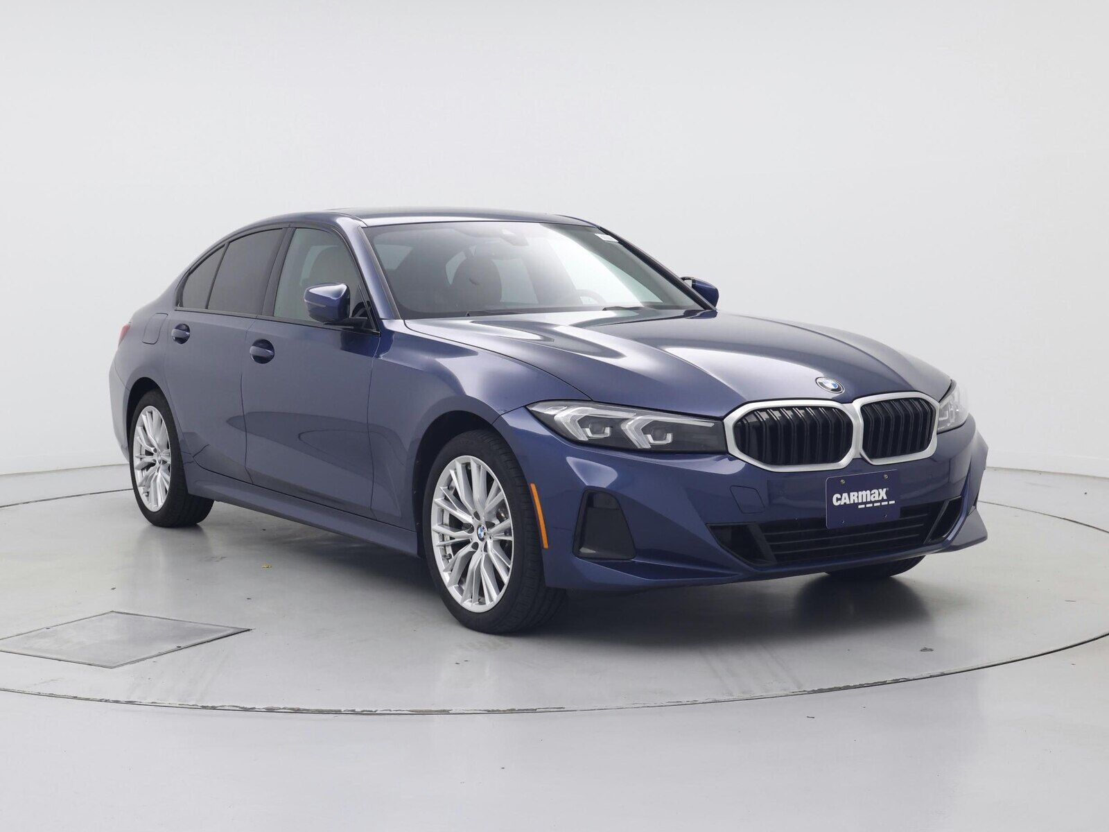 2023 BMW 330i