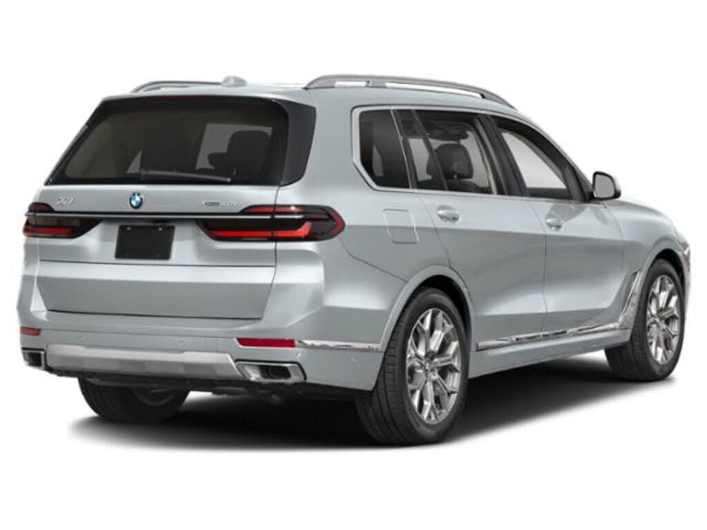 2025 BMW X7