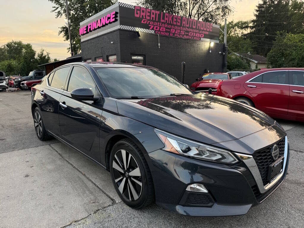 2022 NISSAN Altima