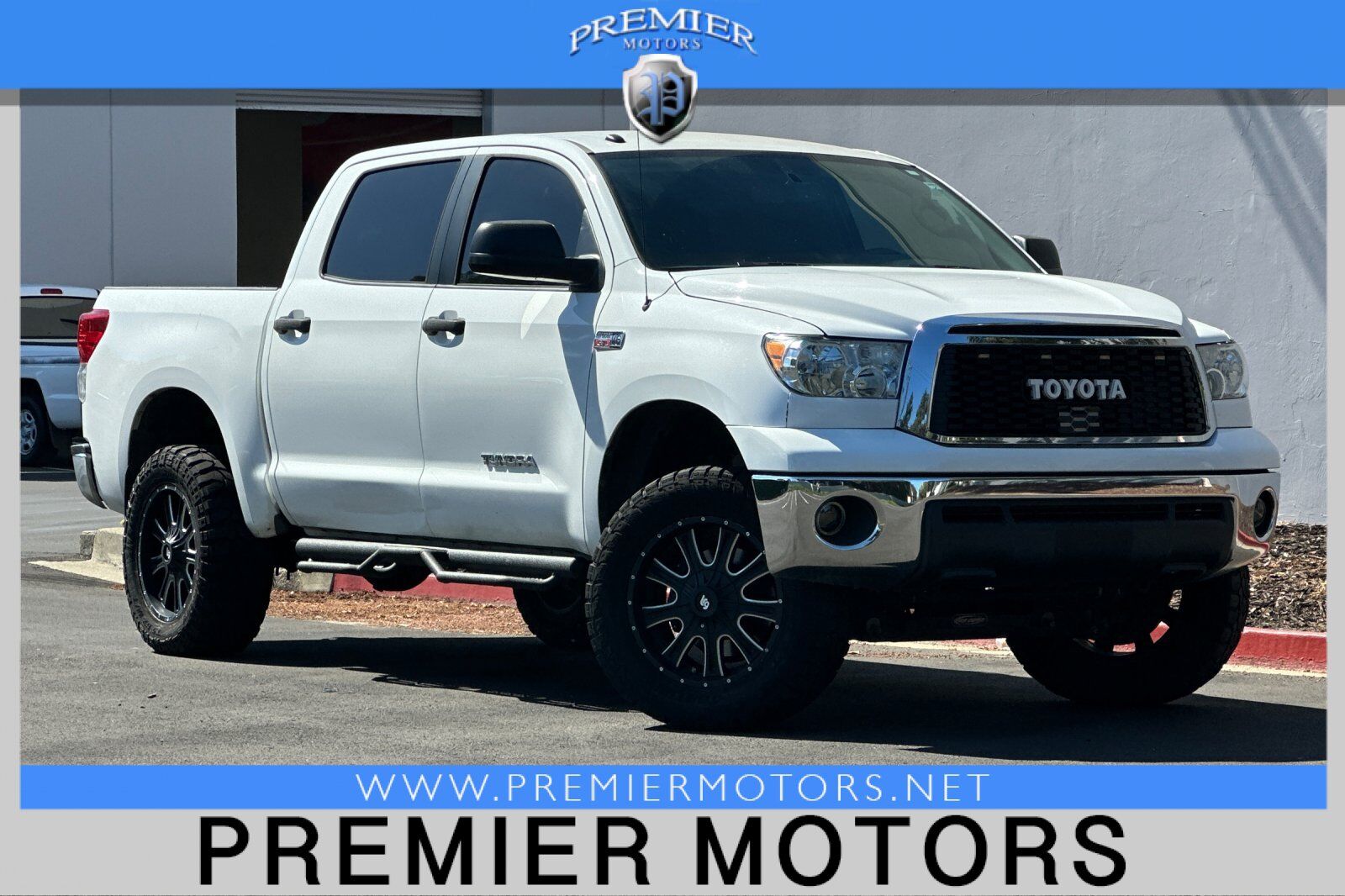 2013 TOYOTA Tundra