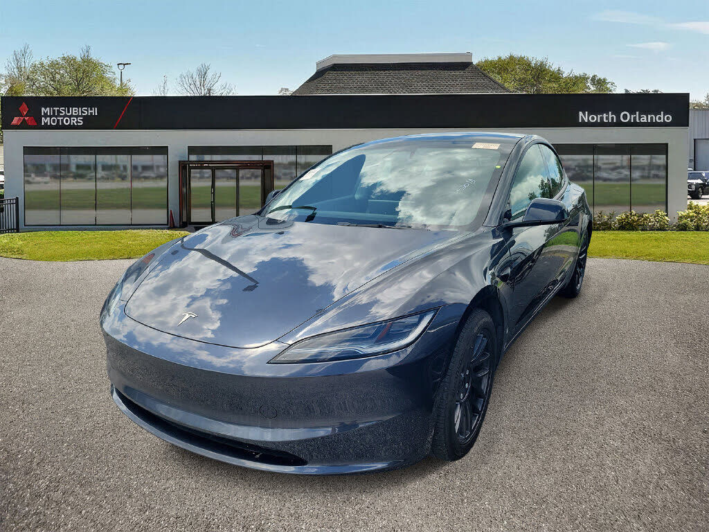 2024 TESLA Model 3
