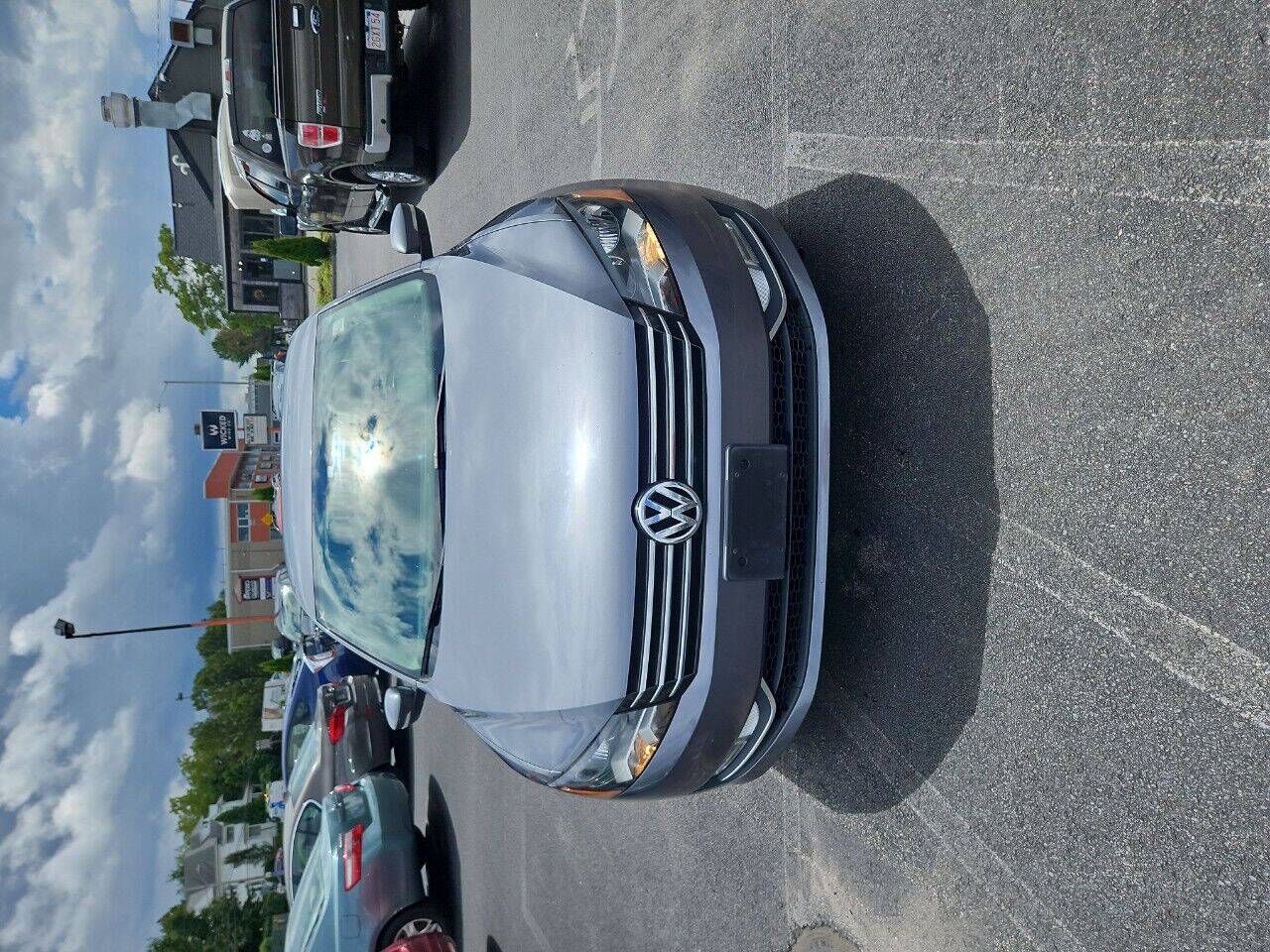 2015 VOLKSWAGEN Passat