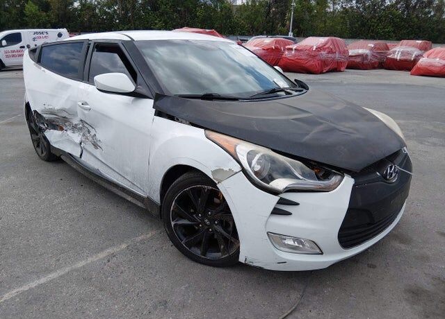 2016 HYUNDAI Veloster