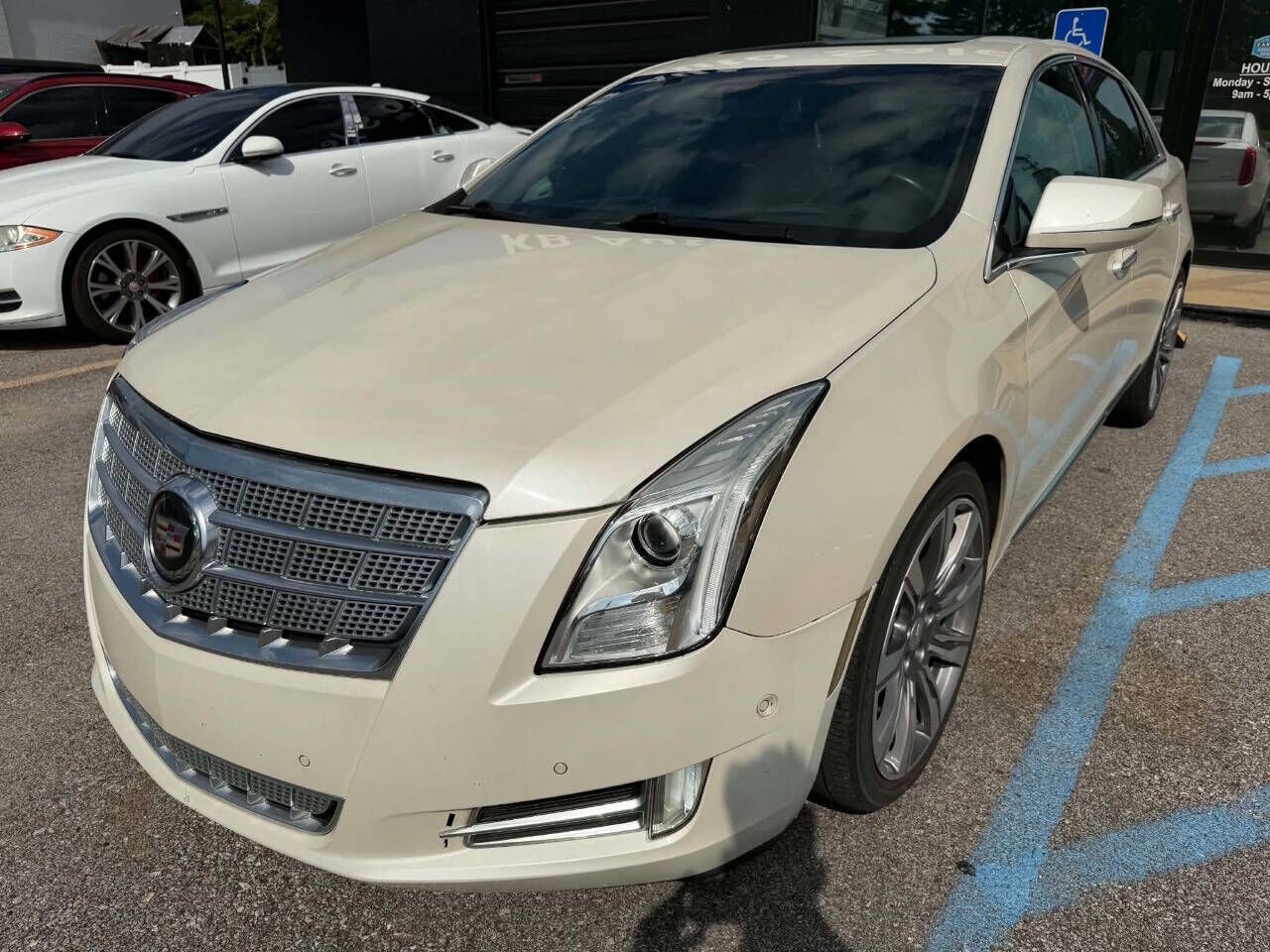 2014 CADILLAC XTS