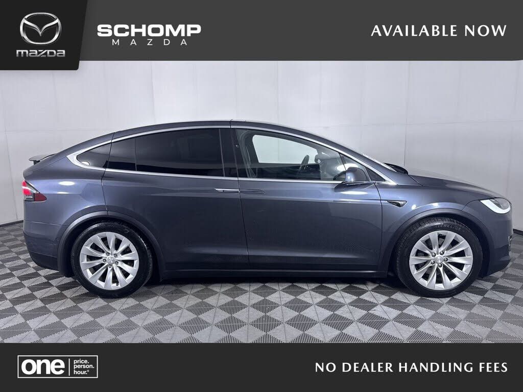 2017 TESLA Model X
