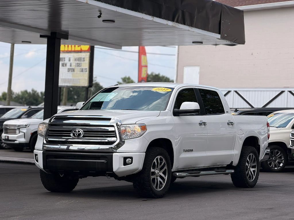 2017 TOYOTA Tundra