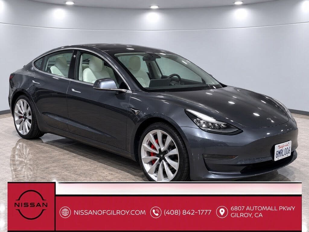 2018 TESLA Model 3