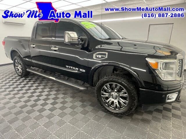 2016 NISSAN Titan