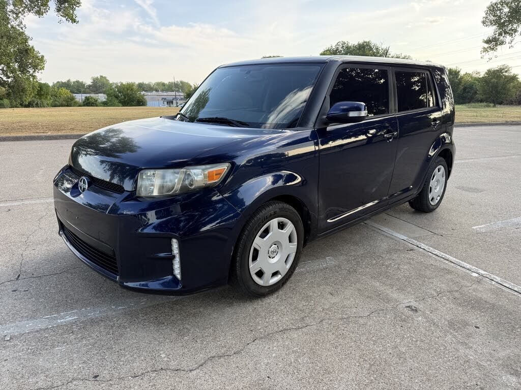 2014 TOYOTA SCION