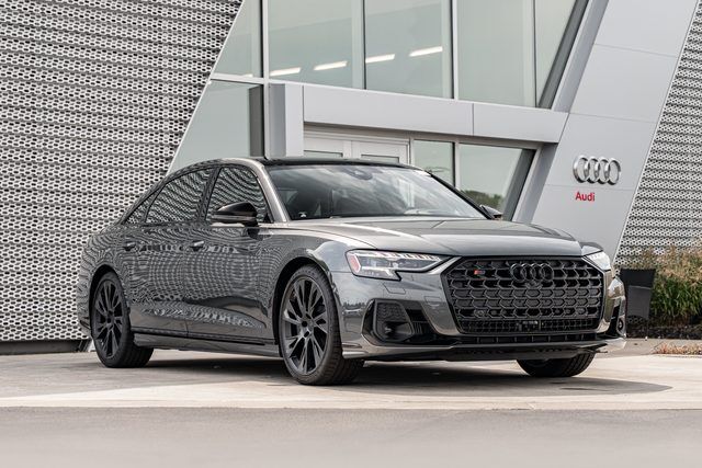 2027 AUDI S8