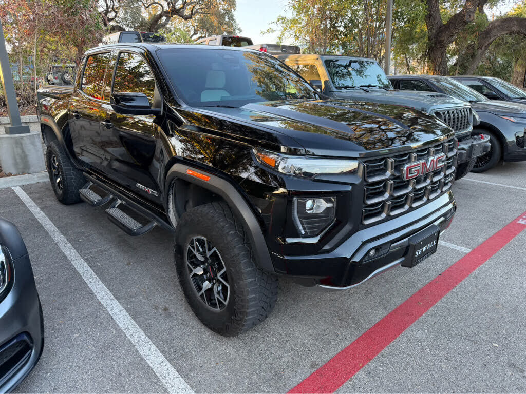 2023 GMC Canyon