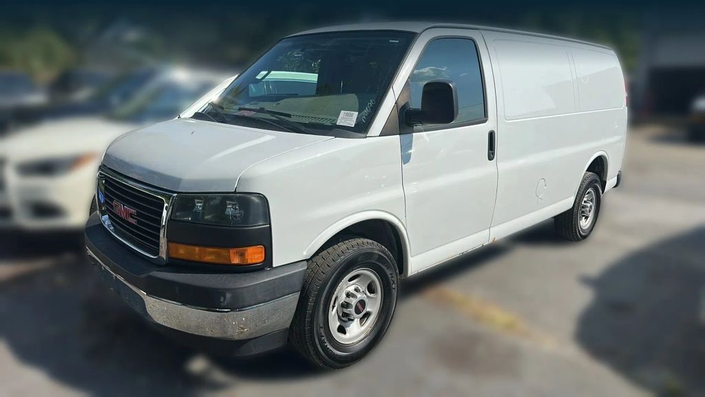 2017 GMC Savana