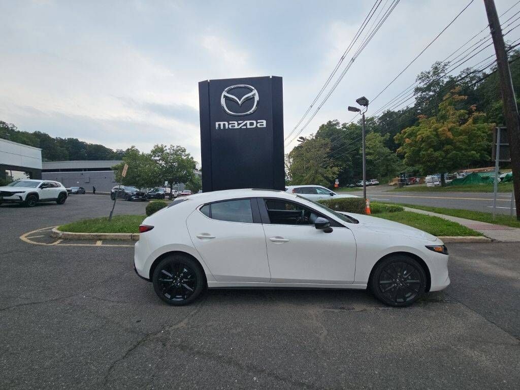 2026 MAZDA Mazda3