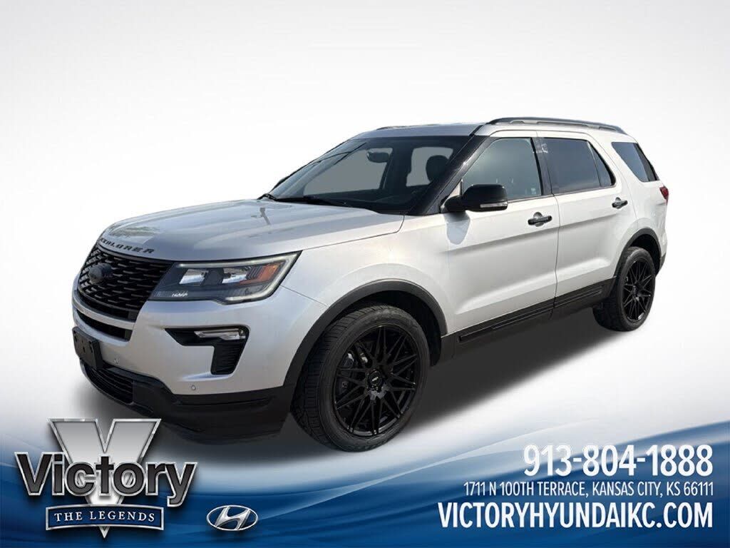 2018 FORD Explorer