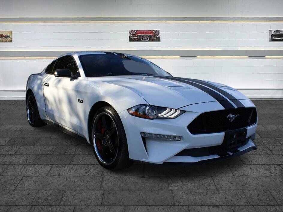 2018 FORD Mustang