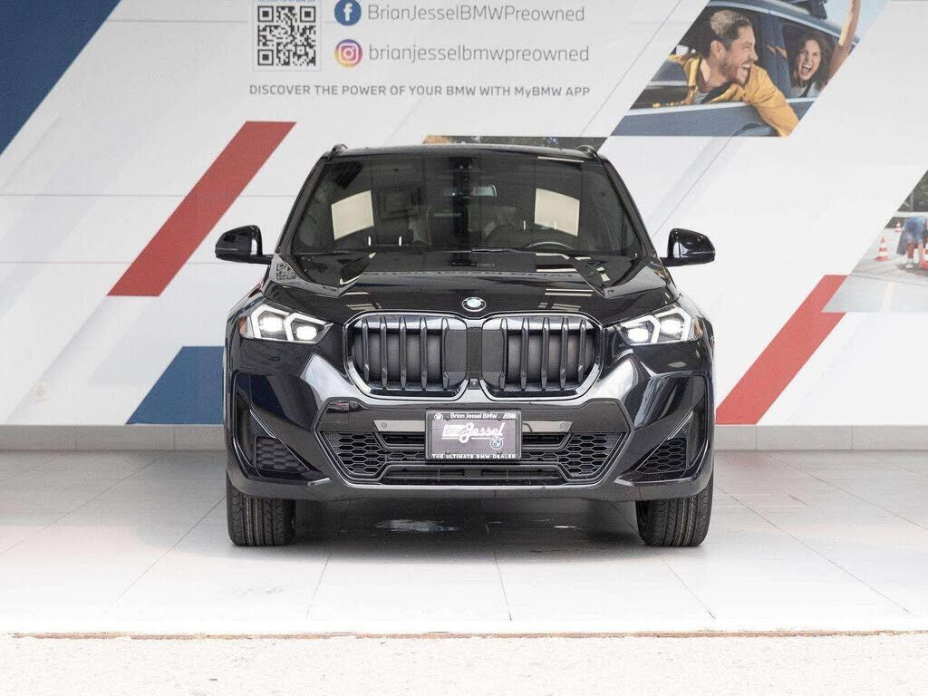 2023 BMW X1