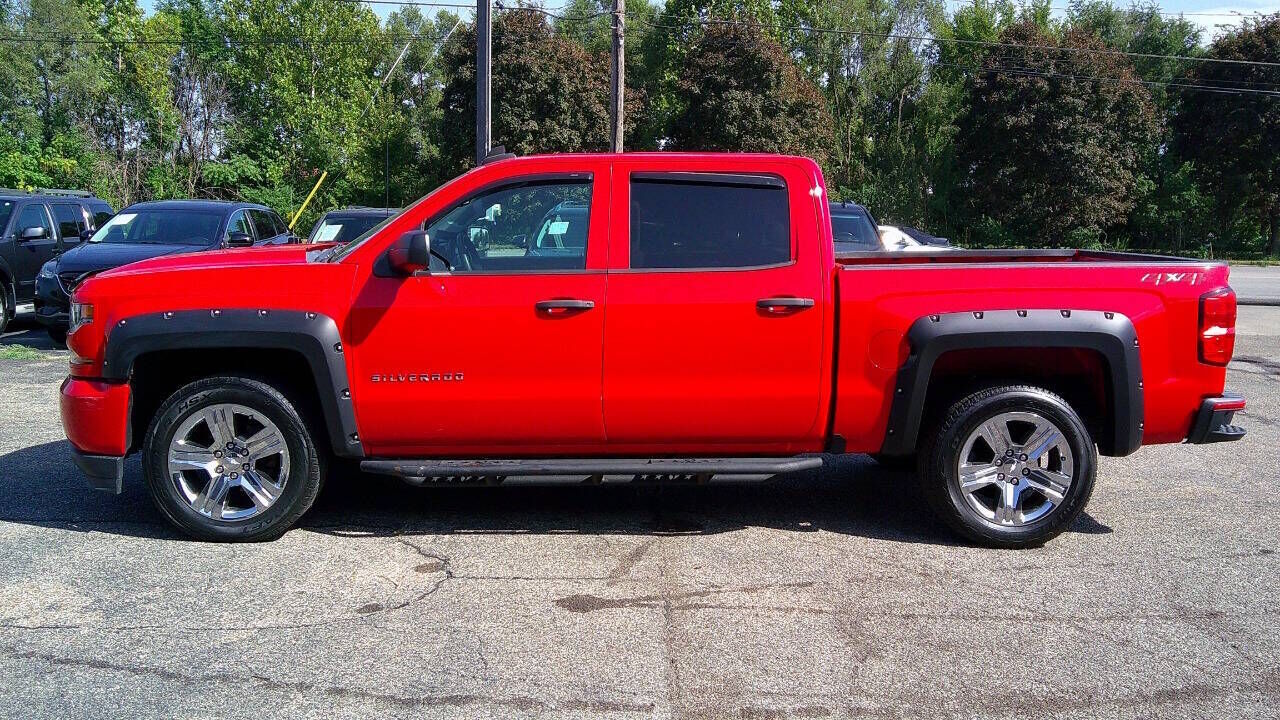 2018 CHEVROLET Silverado
