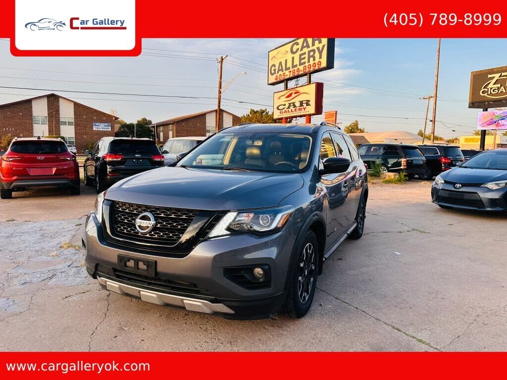 2020 NISSAN Pathfinder