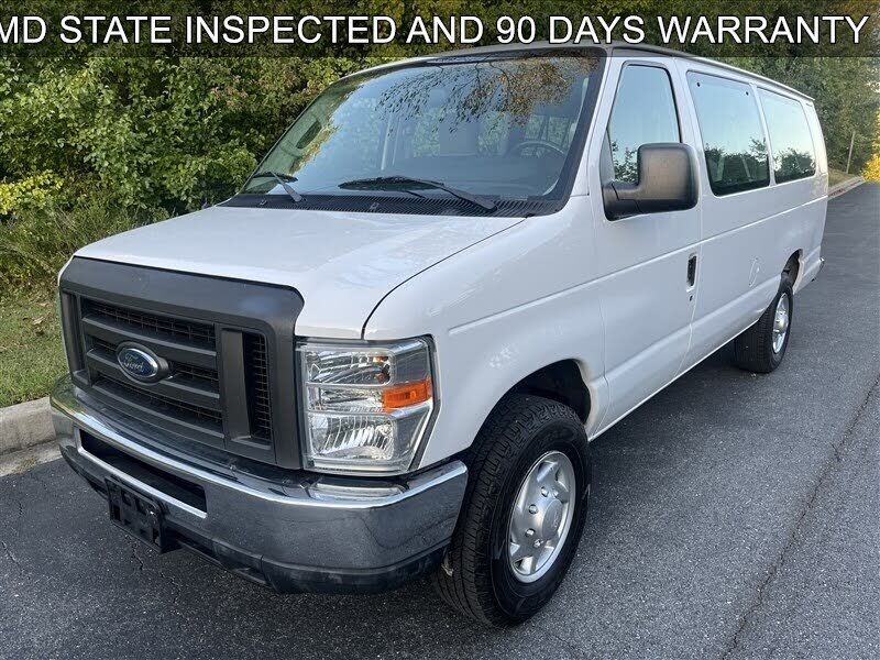 2012 FORD E-350