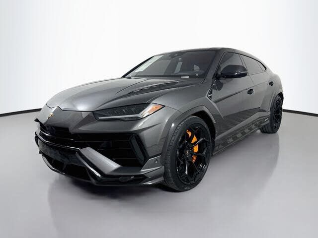 2023 LAMBORGHINI URUS